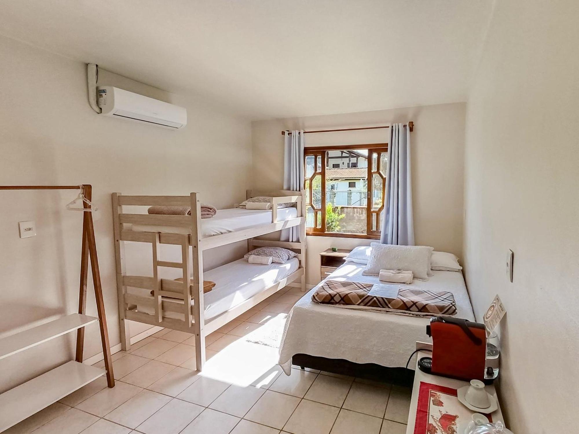 Quarto Aconchego 345 Ao Lado Alles Park Pomerode Εξωτερικό φωτογραφία